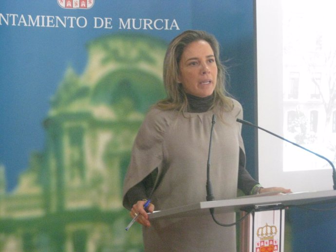 La concejal del Ayuntamiento de Murcia, Adela Martínez-Cachá