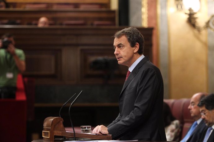 Imagen de Zapatero en el pleno del Congreso