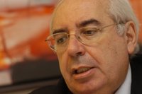 Areces cree que Cascos no será candidato del PP asturiano porque es una persona "polémica" que "siembra mucha división"