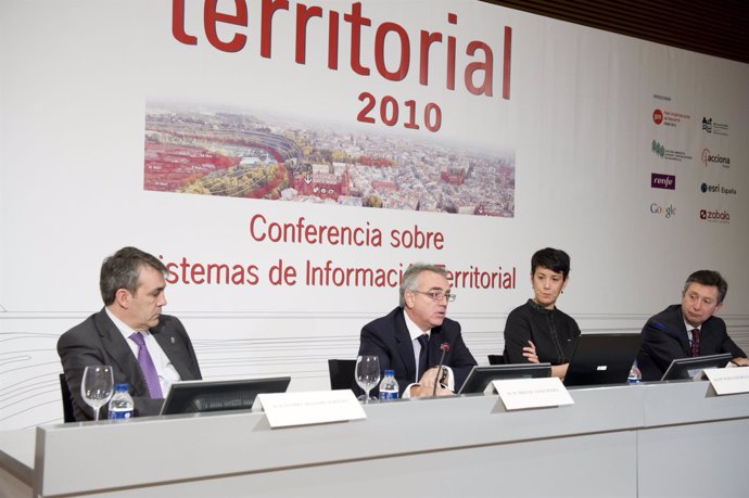 Pamplona acoge durante dos días la conferencia Territorial 2010.