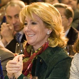 Esperanza Aguirre, en un mitín en Madrid