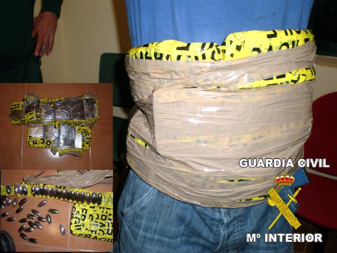 Nota De Prensa De La Guardia Civil (Detenido Cuando Transportaba Con Una "Faja D
