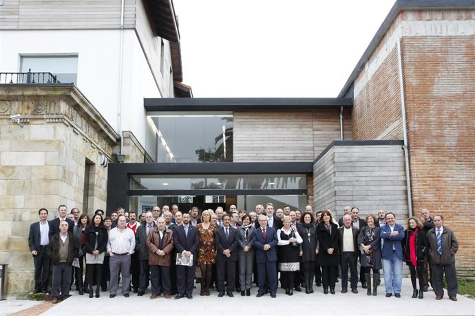 Autoridades y participantes en la Asamblea de la FMC