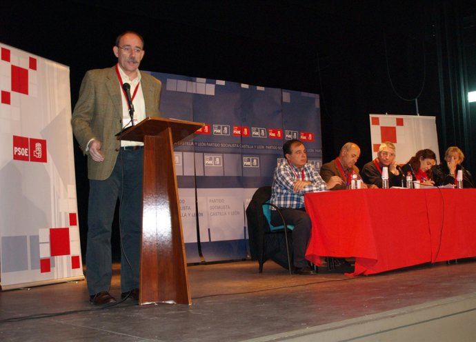 Imagen del acto de Bedera en Cigales