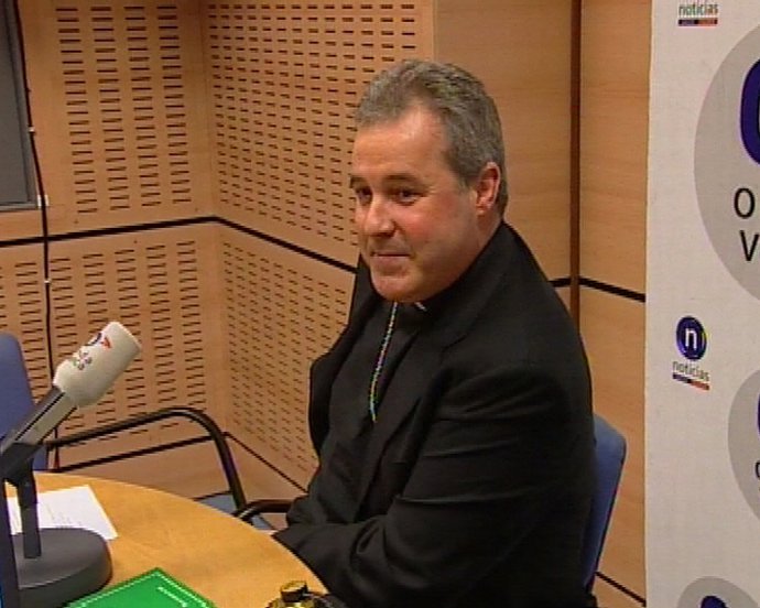 Obispo de Bilbao Mario Iceta en Onda Vasca