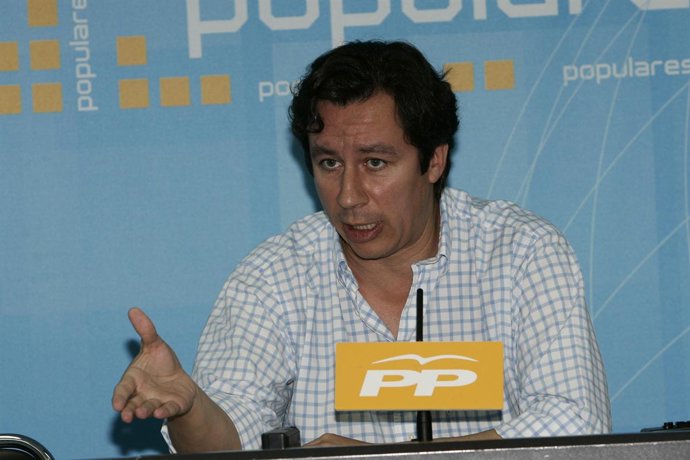 Carlos Floriano
