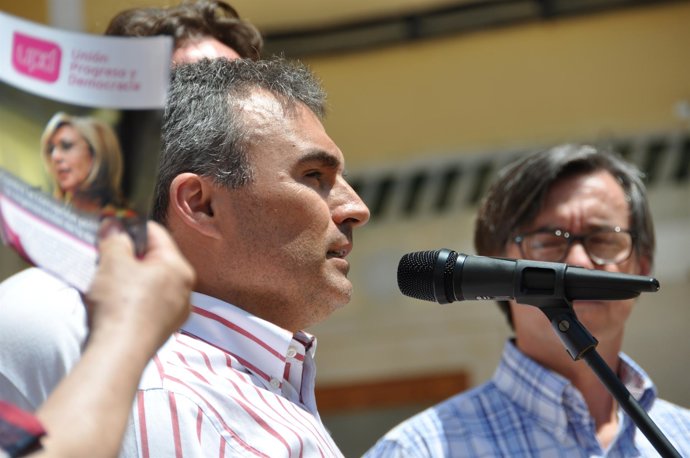 Upyd Nota De Prensa 2010 11 20 DESPILFARRO PUBLICIDAD INSTITUCIONAL EN PRECAMPAÑ