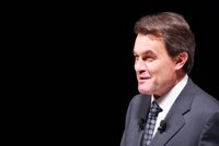 Mas hace público su patrimonio, de 502.000 euros, para acabar con un "debate electoralista"