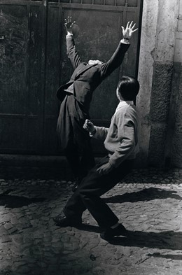 Exposición Bodegas Roda