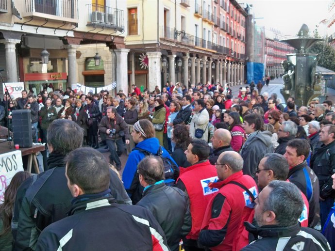 Asistentes a la concentración de Stop Accidentes
