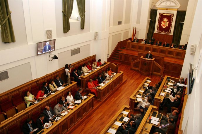 Pleno de las Cortes de Castilla La Mancha