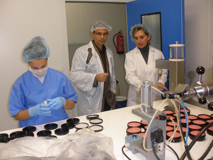 Francisco Cuenca visita las instalaciones de Brech