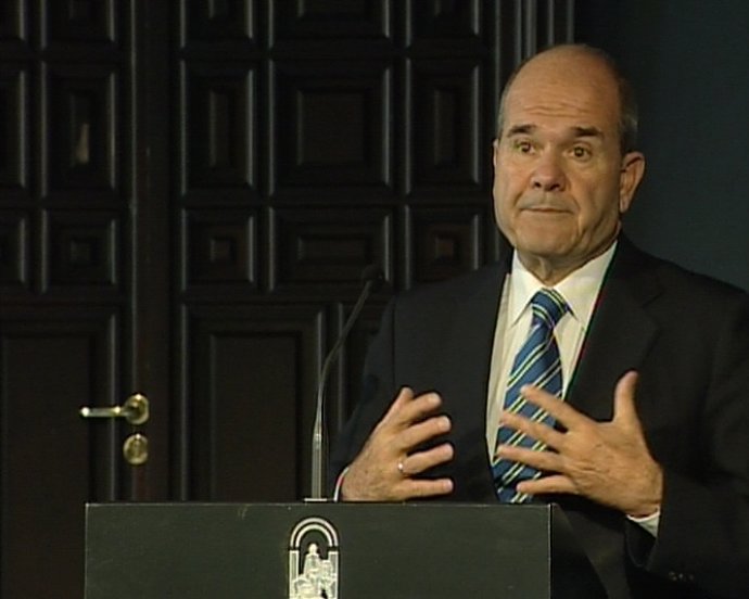 Chaves y Griñán defienden la función pública