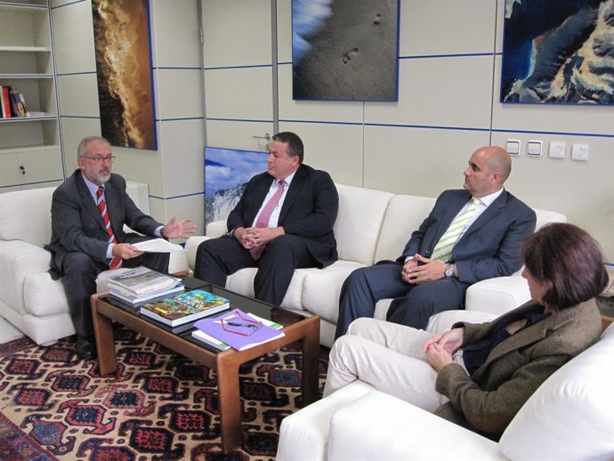 Bernabé y Pedro Antonio Ríos