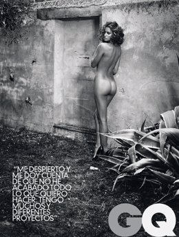 La modelo rusa, Irina Shayk, desnuda en un reportaje para la revista 'GQ'