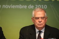 Borrell aboga por una drástica reforma fiscal