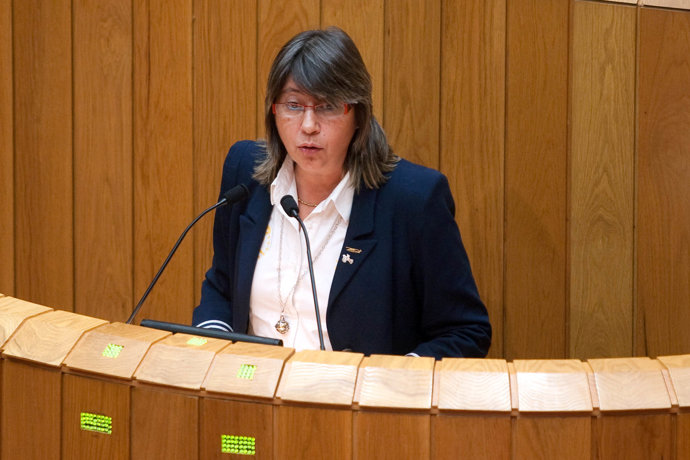 A conselleira do Mar, Rosa Quintana, comparecerá no Parlamento para explicar a a