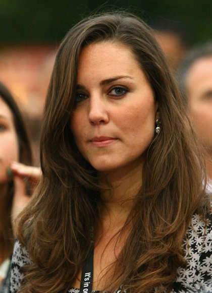 Kate Middleton es aconsejada sobre el peinado para su boda