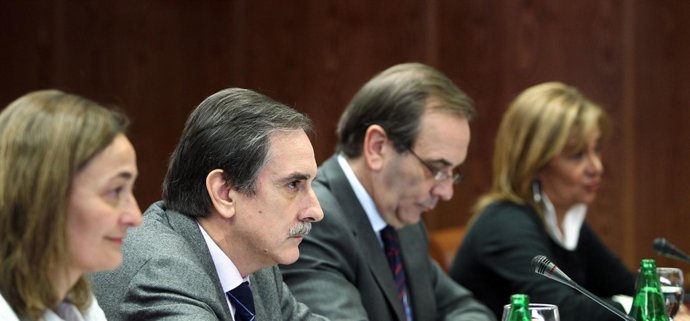  El ministro de Trabajo e Inmigración, Valeriano Gómez