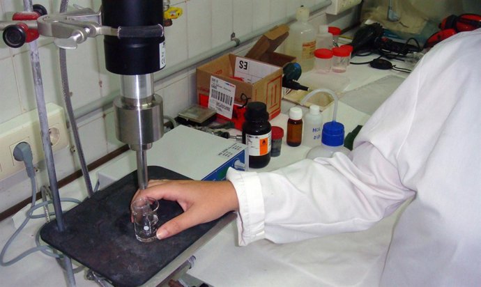 Fotos Y Np Investigadores UCA Crean Proceso Ecológico Para Obtención De Oro