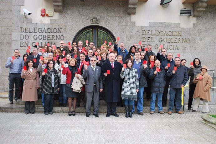 Delegación Del Gobierno En Galicia Se Suma A La Campaña "Saca Tarjeta Roja Al Ma