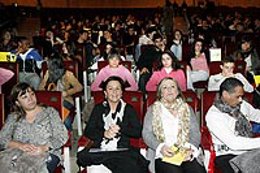 Gorostiaga junto a los alumnos