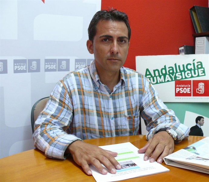 El portavoz del grupo socialista en el Ayuntamiento de Motril (Granada), Joaquín