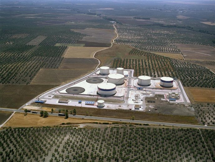 Nueva instalación de CLH en Arahal.