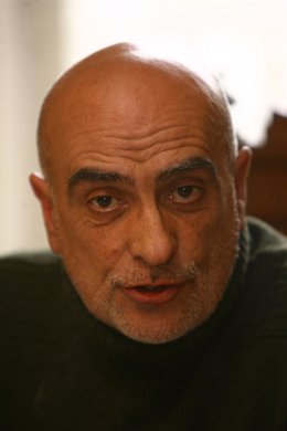 El escritor Rafael Torres 