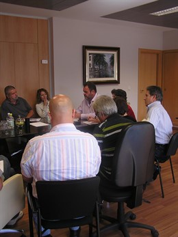 El consejero se ha reunido con los sindicatos sanitarios estos días