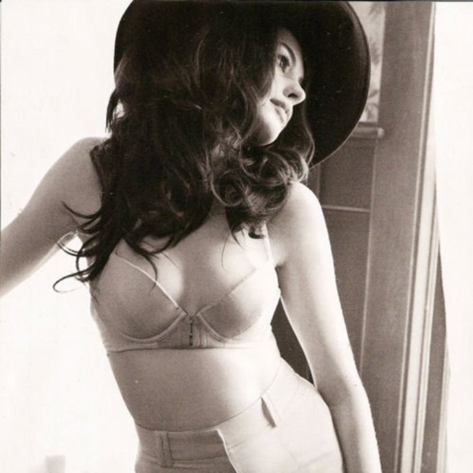 Anne Hathaway para portada de CHANCE