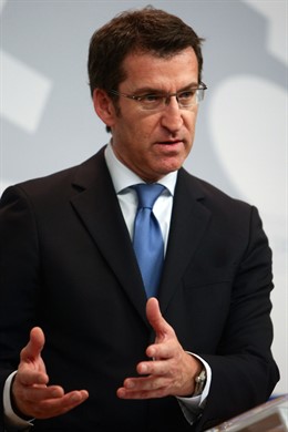 alberto nunez feijoo informa en rolda de prensa dos asuntos abordados na reunion