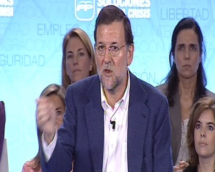 Rajoy dice que Sánchez Camacho hace historia