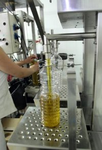 Inmovilizados 24 lotes de aceite de oliva por contener producto de inferior calidad a la etiquetada