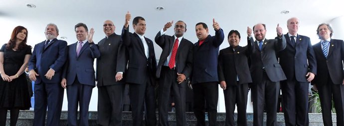 Los presidentes reunidos en la IV Cumbre de Unasur.