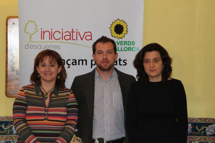 Magdalena Palou, David Abril y Fina Santiago 