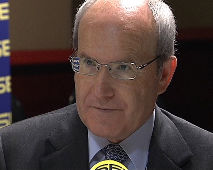 Montilla dice "Cataluña saldrá de crisis si sale España "