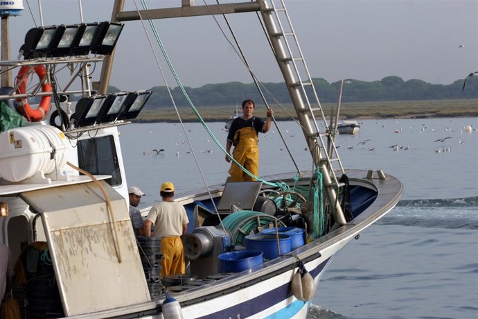 Barcos pesqueros en Huelva