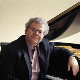 Emanuel Ax.