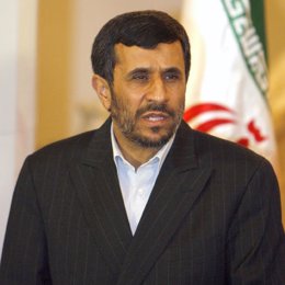 Mahmud Ahmadineyad en su visita a Irak