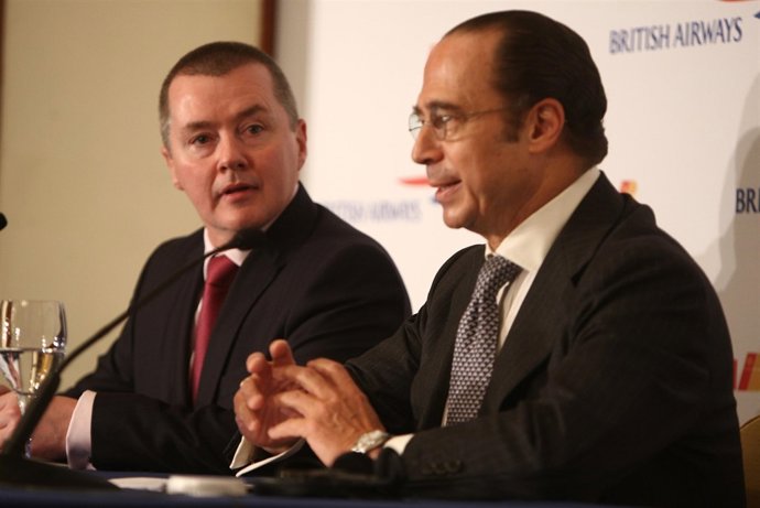 el consejero delegado de BA, Willie Walsh, y el presidente de Iberia, Antonio Vá
