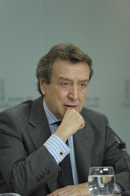 El portavoz de la Junta, José Antonio de Santiago-Juárez, tras el Consejo de Gob
