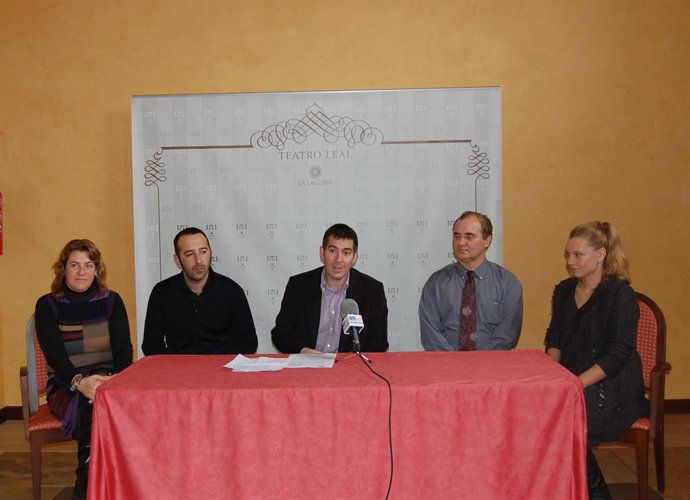 CULTURA: Nota De Prensa Y Fotos :El Ballet De Moscú Y Su Espectáculo "El Cascanu