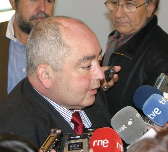 Enviando Por Correo Electrónico: Manuel Pastrana 03