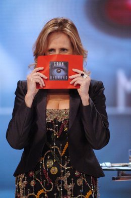 Mercedes Milá presentadora de Gran Hermano
