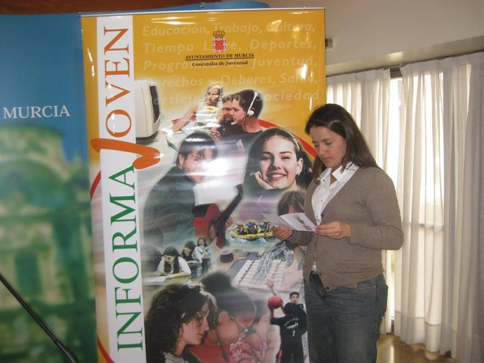 La Concejal de Educación y Juventud, María Dolores Sánchez.