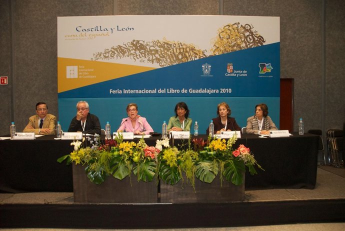 De izq. a drcha García, Giménez-Rico, Salgueiro,  Elisa Delibes, Celma y  Medina