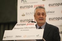 Griñán confía en alcanzar consenso con PP e IU en la tramitación de la ley de reordenación del sector público