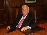 Baltar apuesta por la reestructuración del Estado de las Autonomías pero rechaza una reducción de ayuntamientos