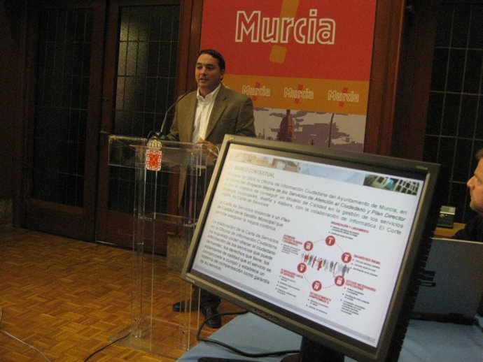 Los murcianos valoran con un 8,5 la Oficina de Información Ciudadana 